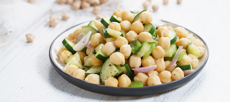 Ensalada De Pepino Y Garbanzos