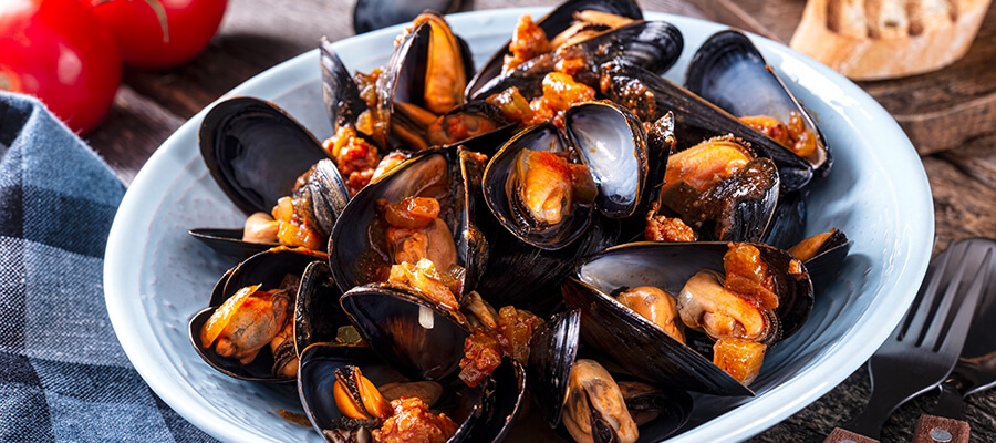 Grilled Mussels and Chorizo