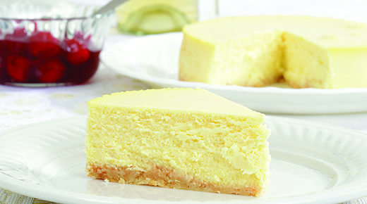Cheesecake and slice