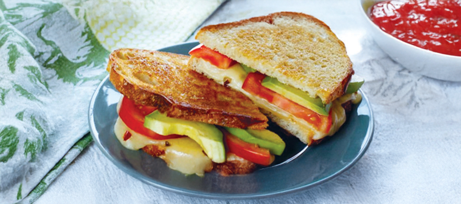 Bacon, Avocado and Pepperjack Grilled Cheese