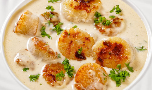 Scallops with Pear Cream Sauce